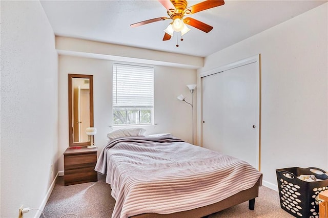 4018 Pitt St, New Orleans, LA 70115 - full bathroom featuring toilet, tile walls, shower / bath combo with shower curtain, and vanity