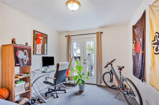 4018 Pitt St, New Orleans, LA 70115 - bathroom with vanity, tile walls, and toilet