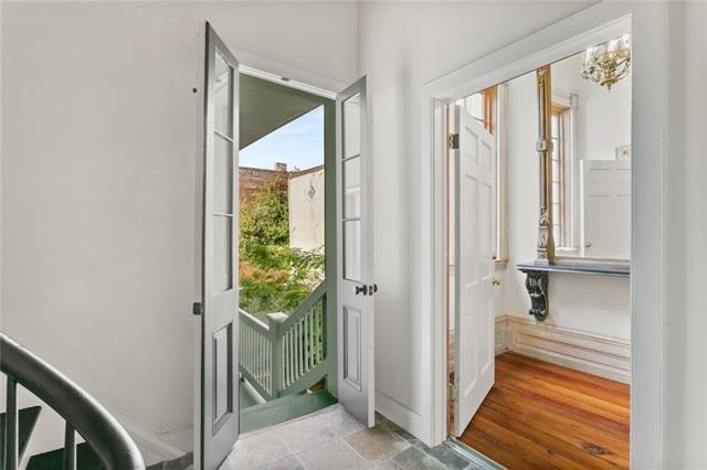 415 Burgundy St Unit 2A, New Orleans, LA 70112 - photo 3