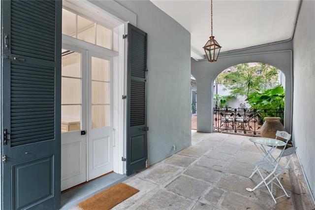 415 Burgundy St Unit 2A, New Orleans, LA 70112 - photo 30