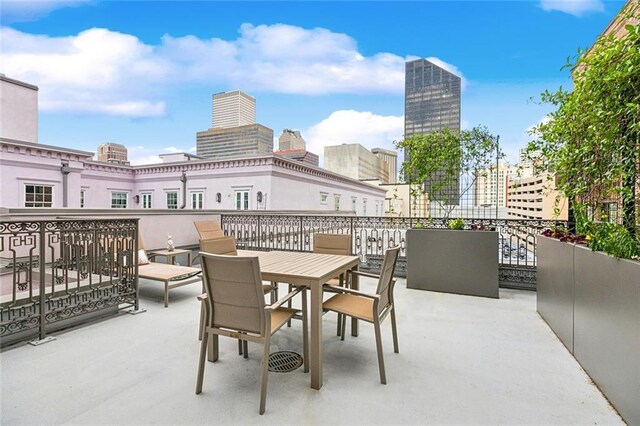 view of patio / terrace with outdoor dining space