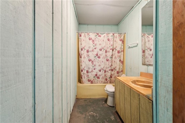 full bath with toilet, shower / bathtub combination with curtain, vanity, and unfinished concrete floors