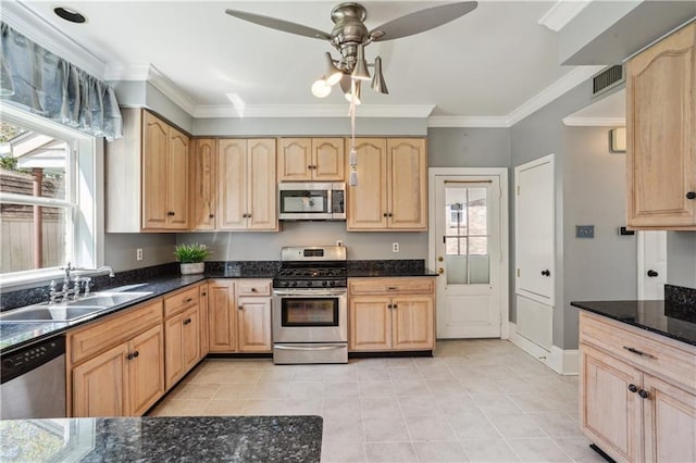 370 Leslie Ln, New Orleans, LA 70124 - photo 13