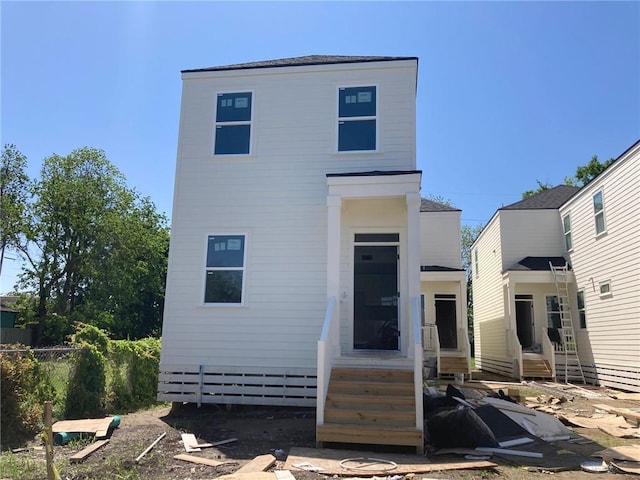 201012 N Dorgenois St, New Orleans, LA 70119 - modern home featuring fence