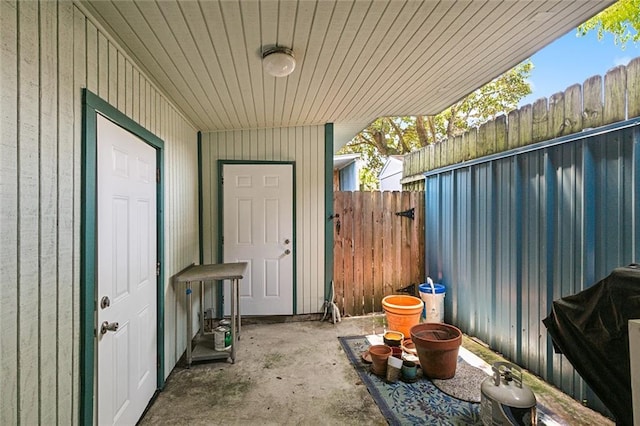 2820 Desoto St, New Orleans, LA 70119 - view of entrance to property