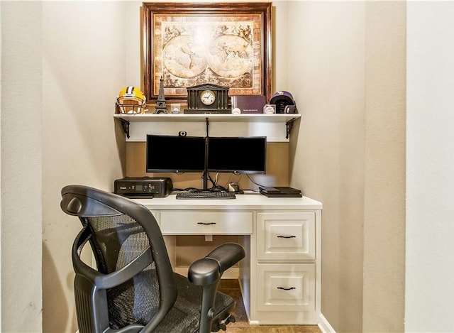 39521 Rue Royale, Prairieville, LA 70769 - home office with built in desk