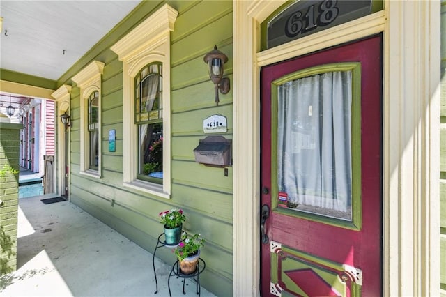 618 Belleville St, New Orleans, LA 70114 - entrance to property featuring covered porch