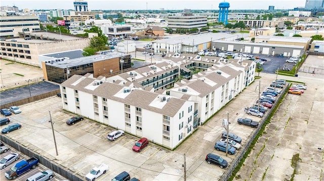 drone / aerial view with a view of city