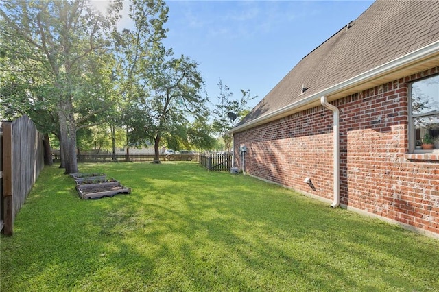 2436 Cours Carson St, Mandeville, LA 70448 - view of yard