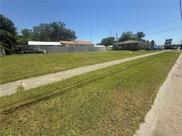901 Burmaster St, Gretna, LA 70053