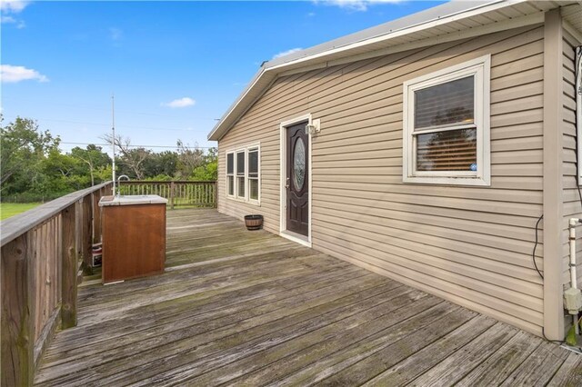 4967A Jean Lafitte Blvd, Lafitte, LA 70067 - wooden deck featuring a sink