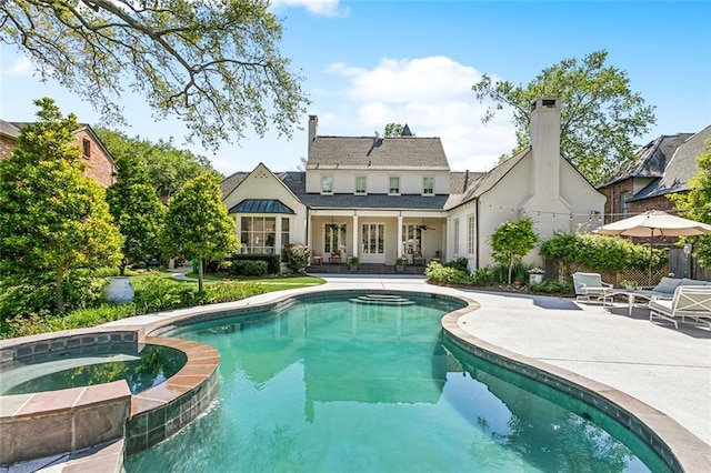 10005 Sauve Oak Ln, River Ridge, LA 70123 - view of pool with a patio area, a pool with connected hot tub, and ceiling fan