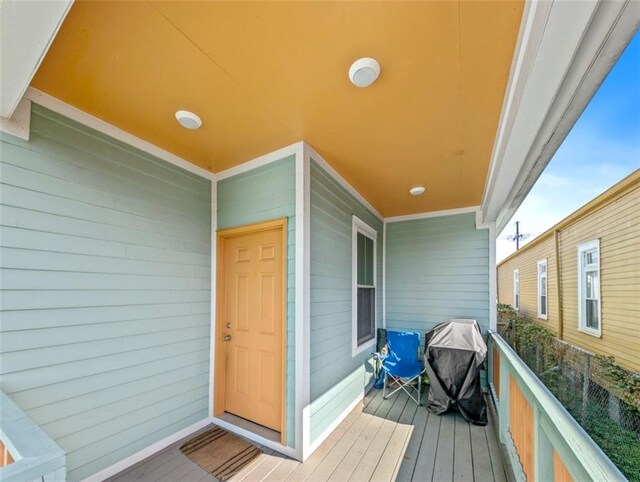 2738 Cleveland Ave, New Orleans, LA 70119 - wooden deck featuring grilling area