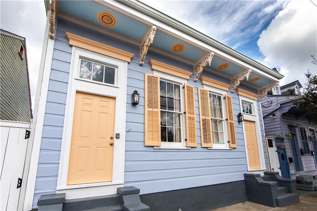 1529 Saint Philip St, New Orleans, LA 70116 - view of exterior entry