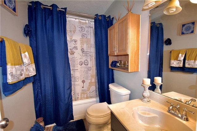 3209 Jennifer Ct, Marrero, LA 70072 - bathroom featuring toilet, vanity, and shower / tub combo with curtain