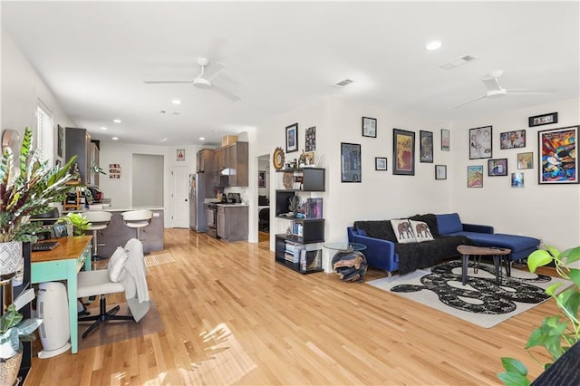 2900 General Taylor St, New Orleans, LA 70115 - living area with a ceiling fan, visible vents, light wood-style flooring, and recessed lighting