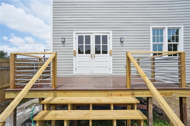 720 Moss St, New Orleans, LA 70119 - view of wooden deck