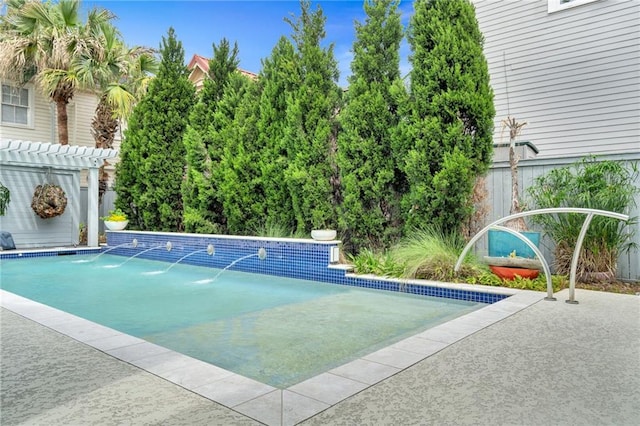 1704 Milan St, New Orleans, LA 70115 - outdoor pool with a pergola