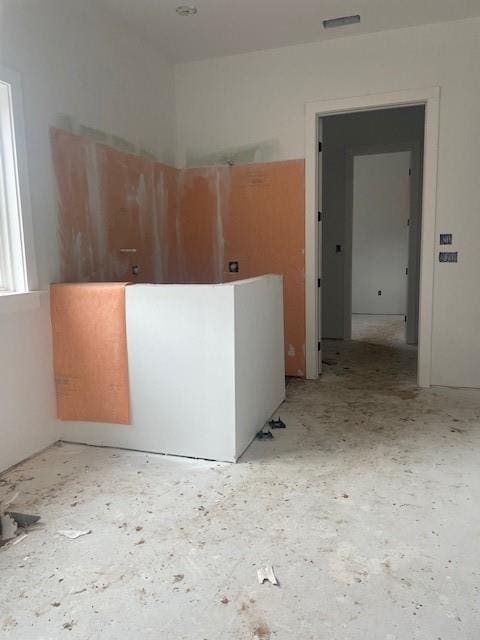 empty room featuring visible vents