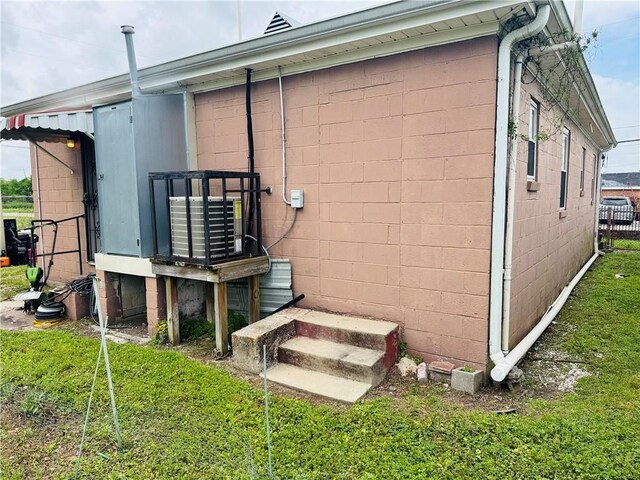 2311 Winthrop St, New Orleans, LA 70117 - photo 14