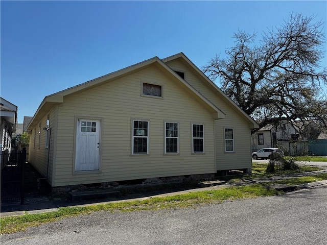 2003 Spain St, New Orleans, LA 70117 - view of front of home with fence