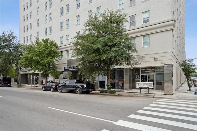1205 St Charles Ave Unit 714, New Orleans, LA 70130 - view of property