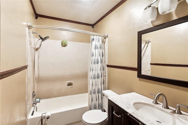 716 N Woodlawn Ave, Metairie, LA 70001 - full bath with crown molding, shower / bath combo, vanity, toilet, and a textured ceiling