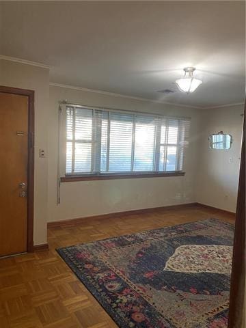 536 Olive Dr, Harvey, LA 70058 - empty room featuring ornamental molding and baseboards