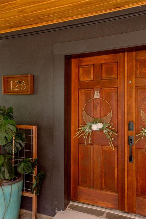 view of exterior entry