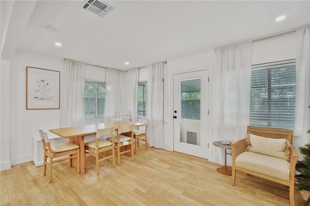 117 Diane Ave, River Ridge, LA 70123 - dining area with light wood-style flooring and recessed lighting