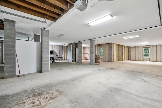 386 Marina Blvd, Mandeville, LA 70471 - garage featuring a garage door opener