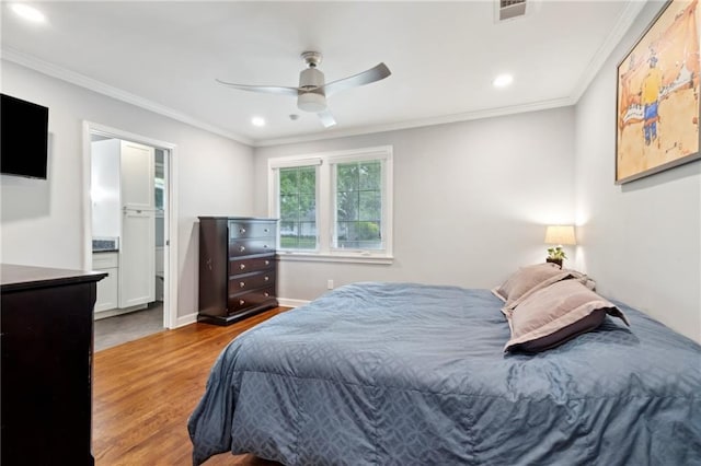 535 Amethyst St, New Orleans, LA 70124 - bedroom featuring ceiling fan, visible vents, wood finished floors, ornamental molding, and recessed lighting