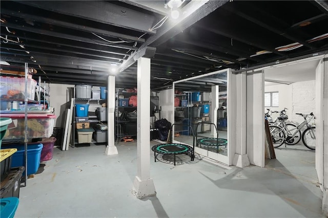 2639 Desoto St, New Orleans, LA 70119 - view of below grade area