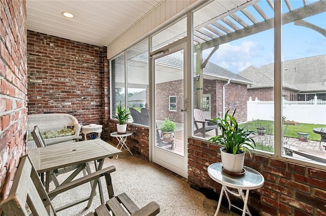 201 Laurel Ct, Luling, LA 70070 - view of sunroom / solarium