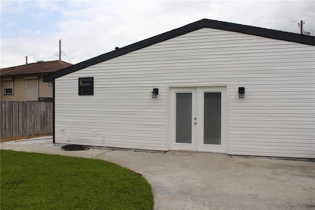 3024 Hero Dr, Gretna, LA 70053 - back of house with fence, a patio, and french doors