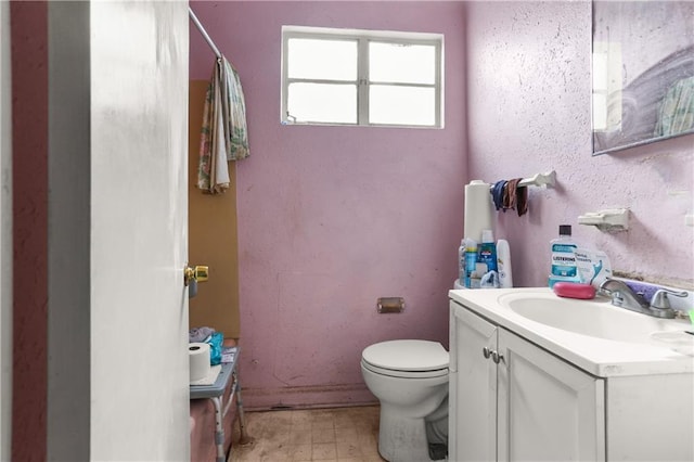 1717 Foucher St, New Orleans, LA 70115 - bathroom with toilet and vanity
