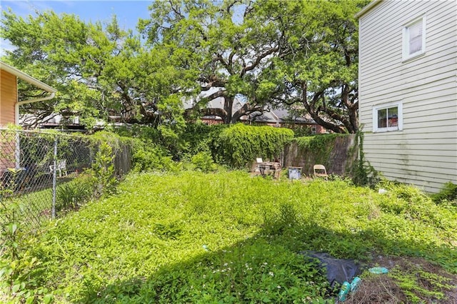 1717 Foucher St, New Orleans, LA 70115 - view of yard with fence