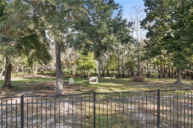 413 Dockside Dr, Slidell, LA 70461 - view of yard featuring fence