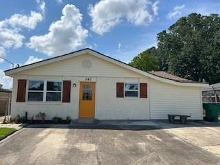 340 Azalea Dr, Waggaman, LA 70094 - view of front of property