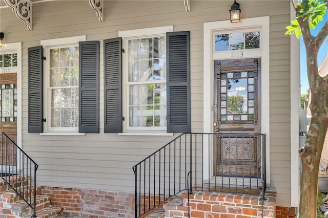 view of property entrance