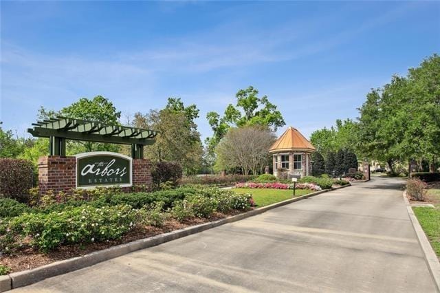 17 Red Bay Pl, New Orleans, LA 70131