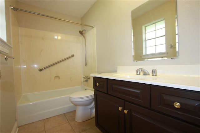 3513 Lemon St, Metairie, LA 70006 - full bathroom featuring vanity, washtub / shower combination, and tile patterned floors