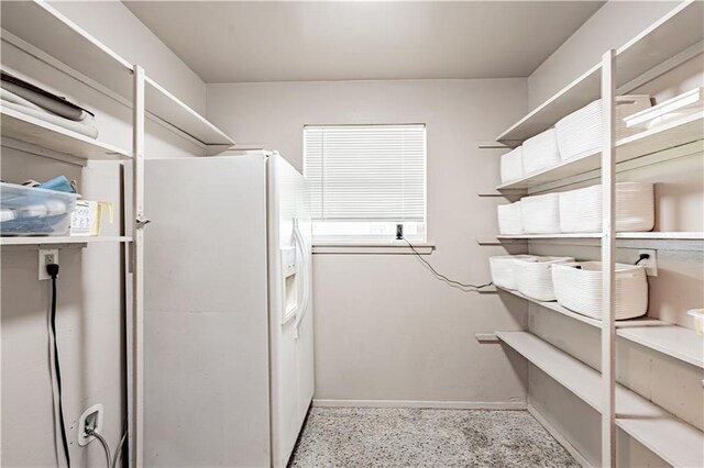 919.5 Perry St, Gretna, LA 70053 - view of pantry