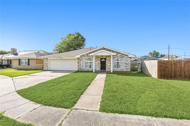 2204 Gallant Dr, Chalmette, LA 70043 - photo 1