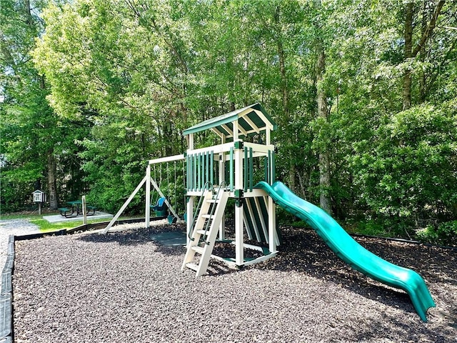 940 Woodsprings Ct, Covington, LA 70433 - view of community playground
