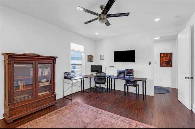 542 Abalon Ct, New Orleans, LA 70114 - office area with wood finished floors, a ceiling fan, recessed lighting, and baseboards