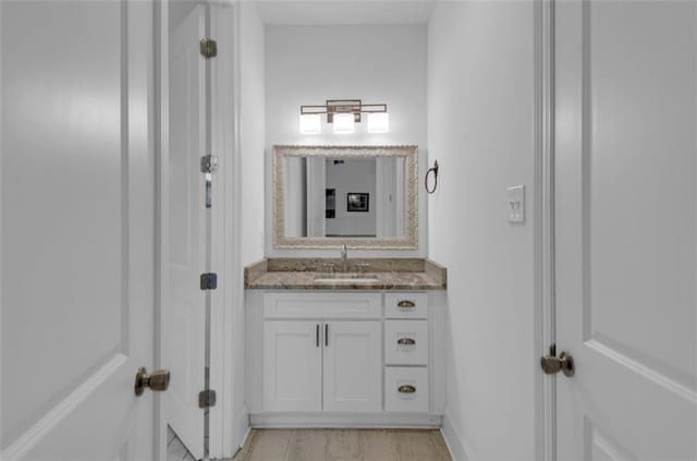 542 Abalon Ct, New Orleans, LA 70114 - bathroom featuring vanity