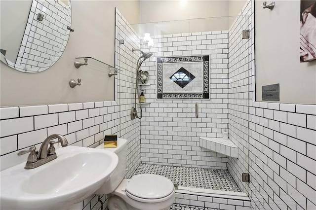 1907 N Rampart St, New Orleans, LA 70116 - bathroom with a stall shower, tile walls, toilet, and a sink