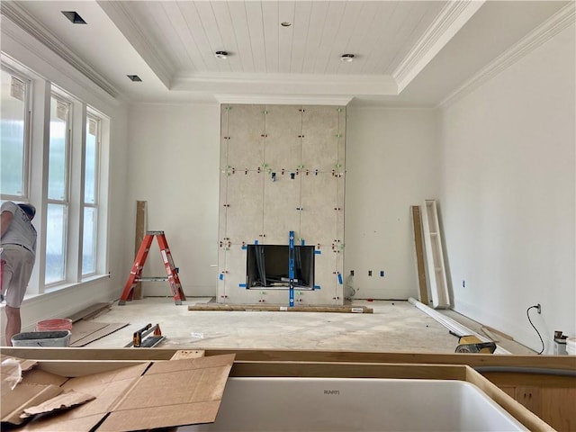 4141 Endor Loop, Mandeville, LA 70448 - interior space featuring ornamental molding and a raised ceiling