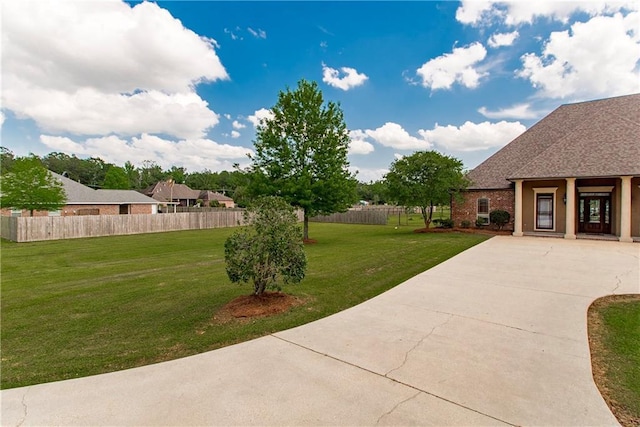 14208 W Hoffman Rd, Hammond, LA 70403 - view of yard featuring fence and driveway